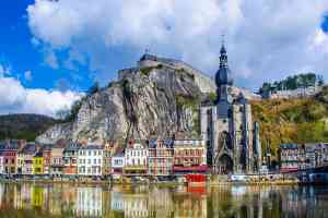 © dudlajzov - Fotolia.com Dorflandschaft