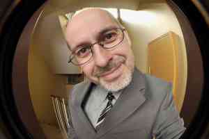Mann mit Brille