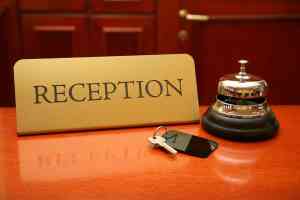 © unknown - Fotolia.com Hotel Rezeption